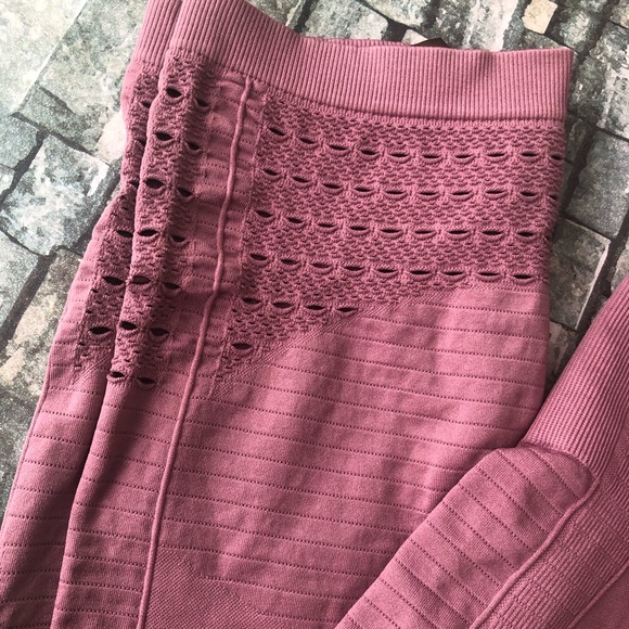 Gymshark Seamless Cropped Leggings Sz L - Picture 4 of 10